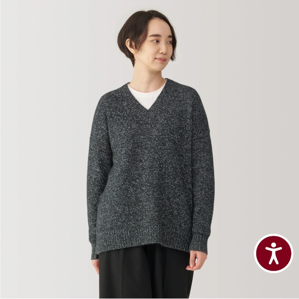MUJI Women's Yak Wool Blend V-Neck Sweater